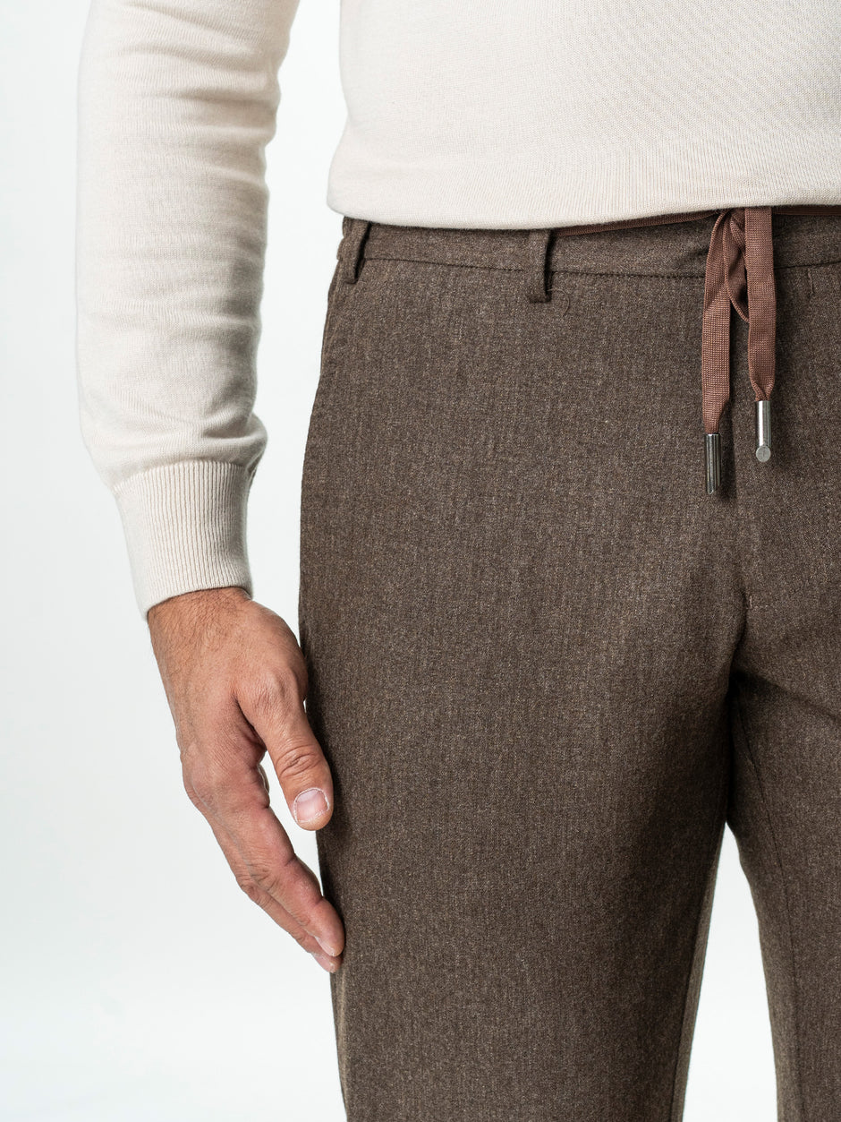 Pantaloni Barbati Cafenii Din Lana Cu Sistem Dublu De Inchidere BMan0015 (6)