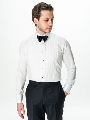 Camasa Alba Mire Barbati De Ceremonie Cu Plastron BMan0046