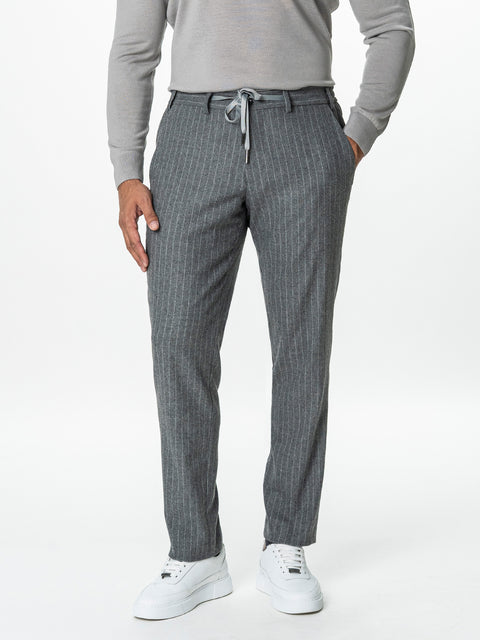 Pantaloni Barbati Gri Din Lana Cu Sistem Dublu De Inchidere BMan0015