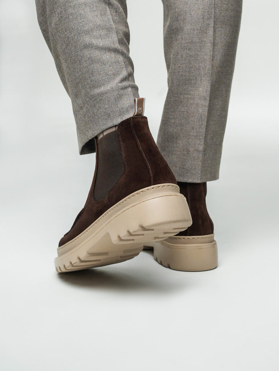 Ghete Barbati Cafeniu Din Piele Intoarsa Cu Talpa Din Spuma BMan149 (3)