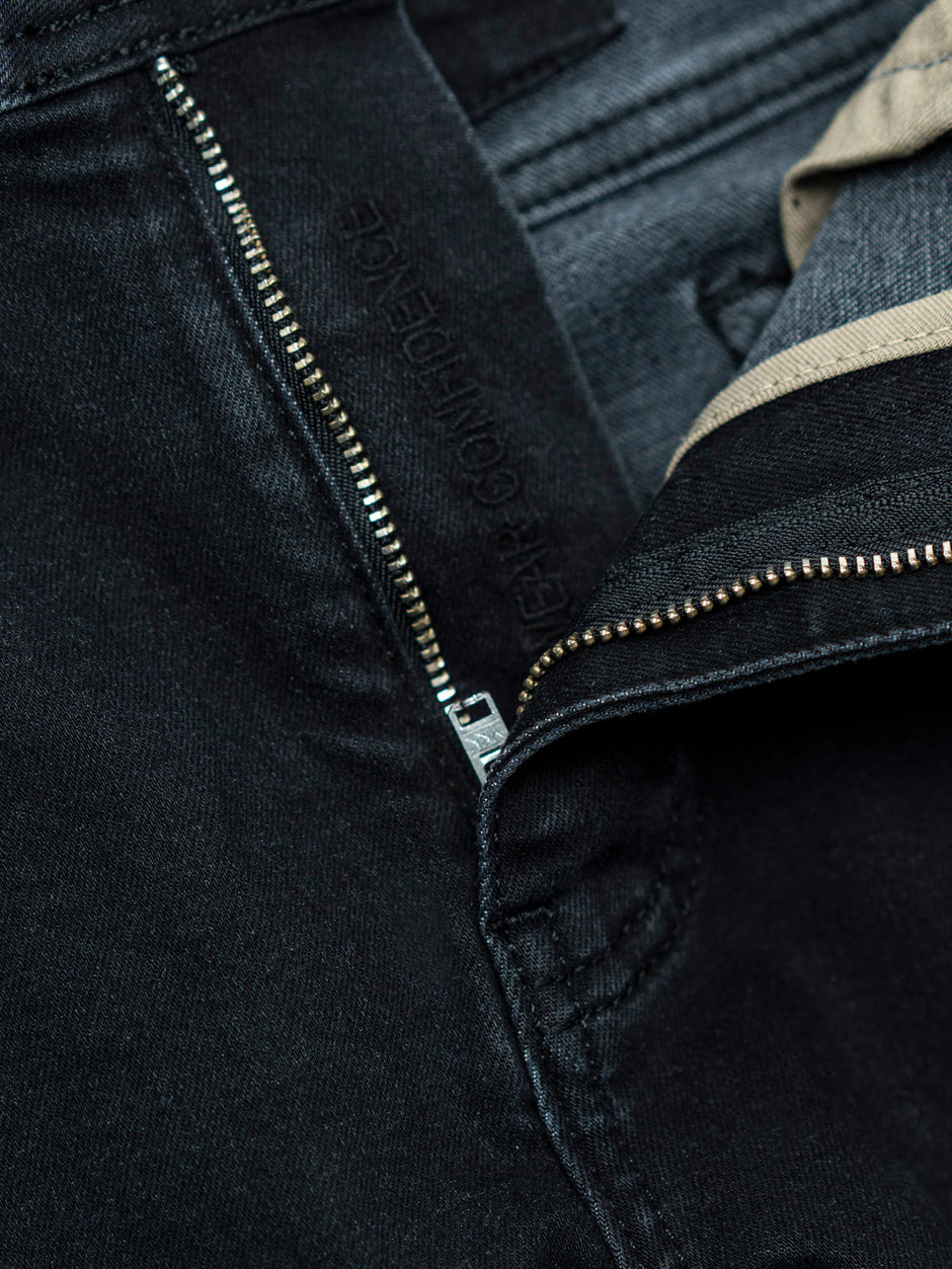 Blugi Barbati Negri Cu Gri Sters Comfort Fit BMan0001 (10)