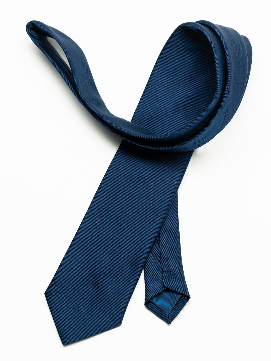 Cravata Eleganta Barbati Albastru Marine Simpla Aspect Mat BMan918 (2)