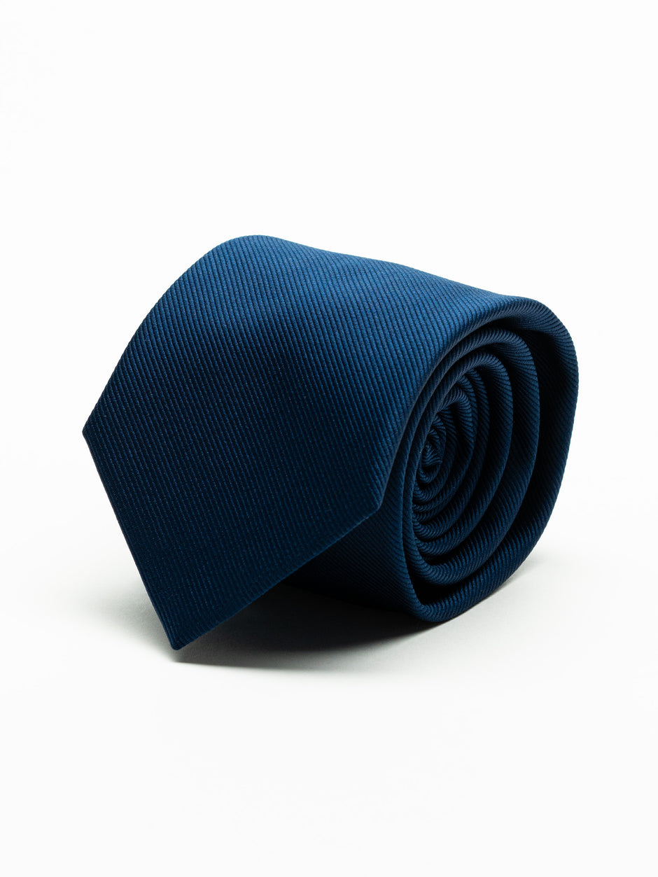 Cravata Eleganta Barbati Albastru Marine Simpla Aspect Mat BMan918 (1)