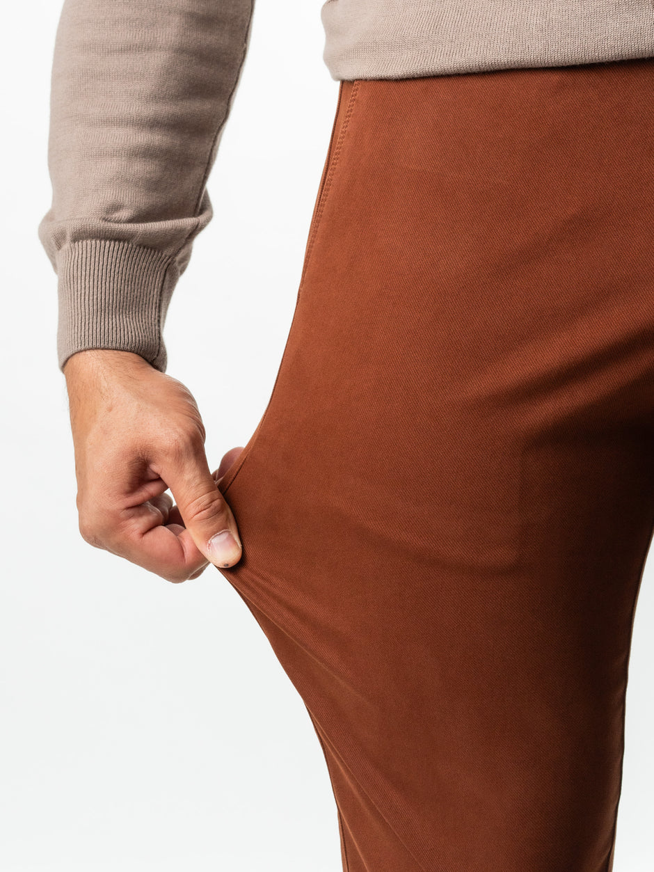 Pantaloni Casual Barbati Caramiziu Din Bumbac Natural Santanderia Design Chinos BMan521 (8)