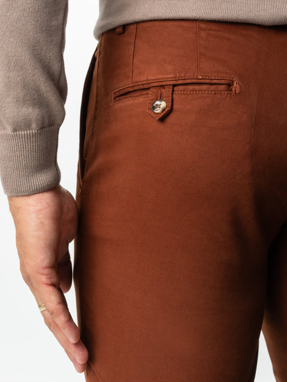 Pantaloni Casual Barbati Caramiziu Din Bumbac Natural Santanderia Design Chinos BMan521 (4)
